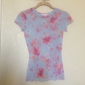 🌼✨NWOT Dreamy floral mesh top ✨🌼